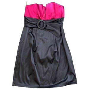 NWT Trixxi Juniors 7 Strapless Cocktail Party Wedding Evening Dress fuchsia grey